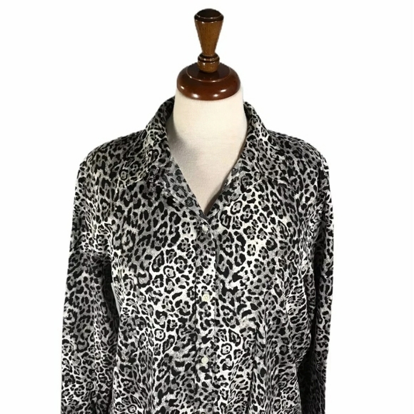 Chaps Button Down Bundle - Picture 2 of 9